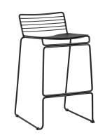 Стул полубарный Danny черный с черной подушкой фото Стул полубарный Danny черный с черной подушкой. Фото №1