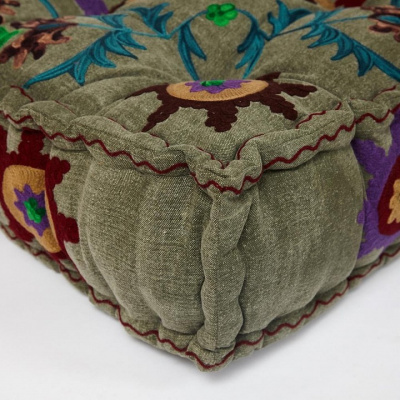 Модуль мягкий Secret De Maison SOL (mod. MA-109) cotton canvas sujani, 80х80х20см, серый с цветами. Фото