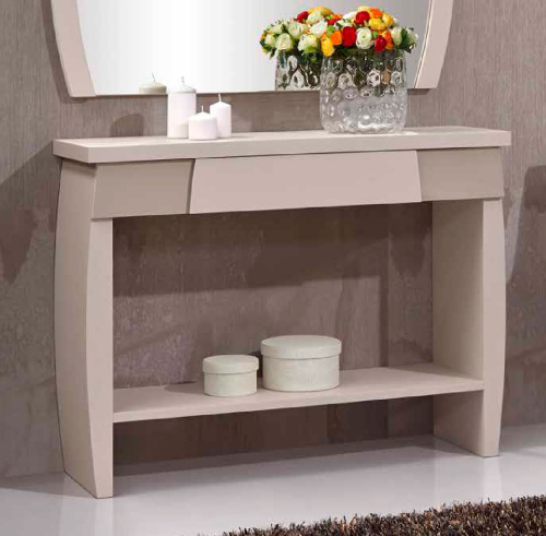 Консоль FLY 767 фото Консоль FLY 767. Фото №1