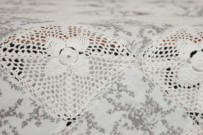 Подарочный комплект: скатерть + салфетки Secret De Maison Courvoisier фото Подарочный комплект: скатерть + салфетки Secret De Maison Courvoisier. Фото №3